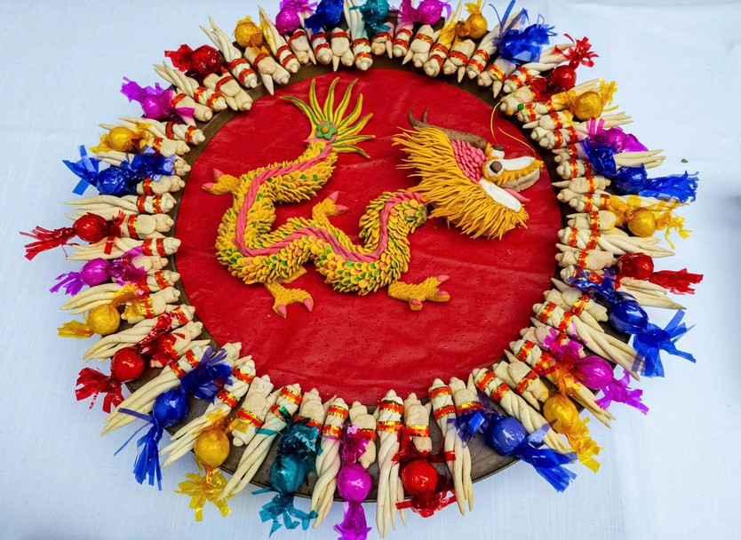 Giữ hương tết xưa: Mâm bánh rồng bay đến trời Á - Âu- Ảnh 2.
