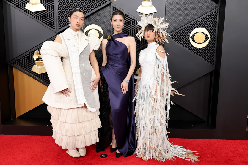 Bad Bunny làm nên lịch sử ở Grammy 2026 - Ảnh 5.