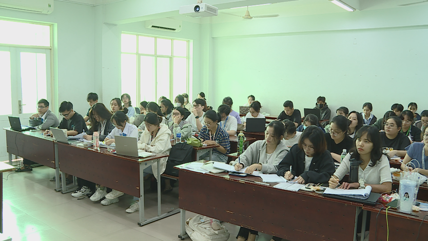 ĐHQG TP. Hồ Chí Minh: Đột phá chính sách thu hút nhân tài, đón chuyên gia quốc tế trở về- Ảnh 4.