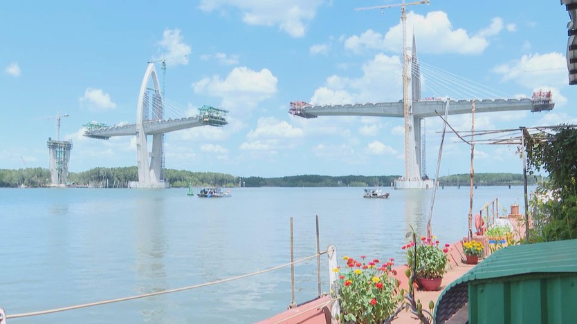 Đón Tết trên sông Thị Vải: Những người giữ nhịp an toàn tại khu vực thi công cầu Phước An - Ảnh 3.