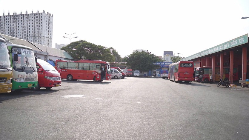 Giao thông cửa ngõ phía Đông TP.HCM thông thoáng trong ngày đầu làm việc sau Tết - Ảnh 6.