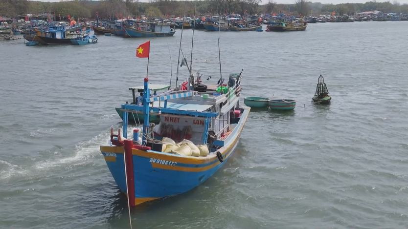 60 Giây ngày 25/2/2026 | TP. Hồ Chí Minh: Nhộn nhịp xếp hàng mua vàng trước ngày vía Thần Tài- Ảnh 1.