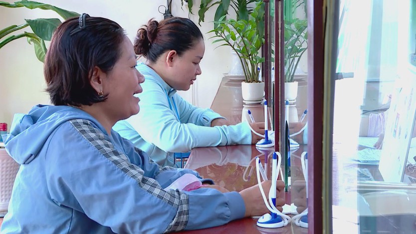 TP. Hồ Chí Minh: Tín dụng chính sách tiếp sức cho gần 400.000 hộ dân thoát nghèo bền vững - Ảnh 3.