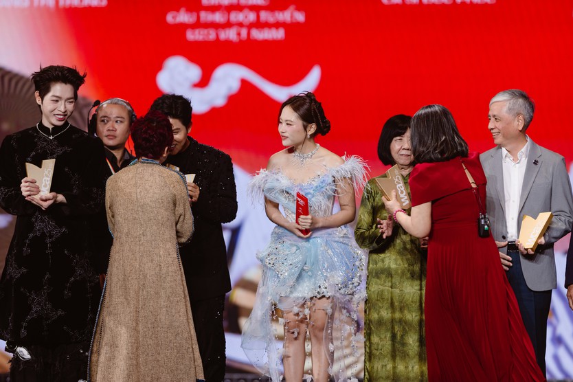 Giải thưởng WeChoice Awards 2025: Viết tiếp câu chuyện Việt Nam- Ảnh 4.