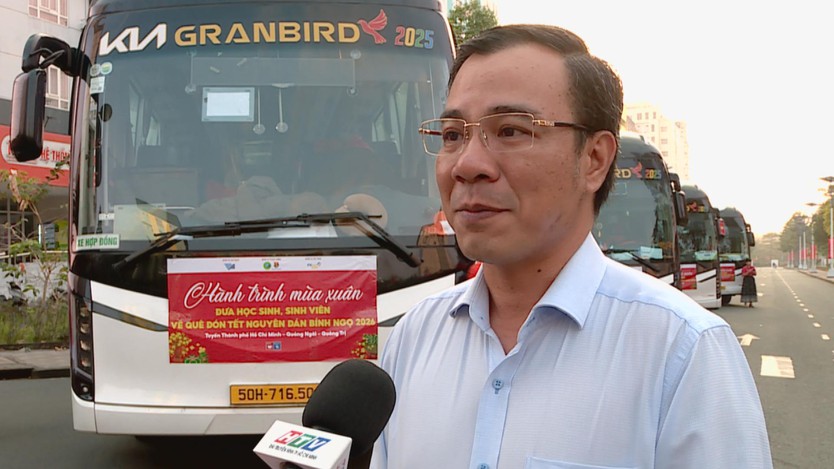 "Hành trình mùa xuân" đưa hơn 300 sinh viên về quê đón Tết Bính Ngọ 2026 - Ảnh 1.
