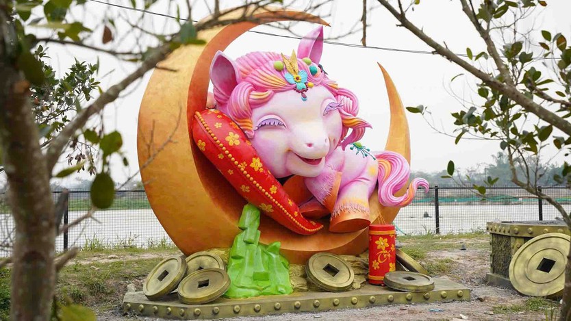 Mãn nhãn với loạt linh vật ngựa Bính Ngọ 2026 độc đáo khắp 3 miền - Ảnh 1.