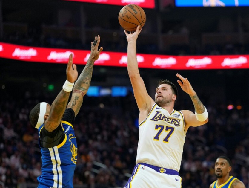 Sinh nhật tuổi 27 đáng nhớ của Luka Doncic - Ảnh 1.