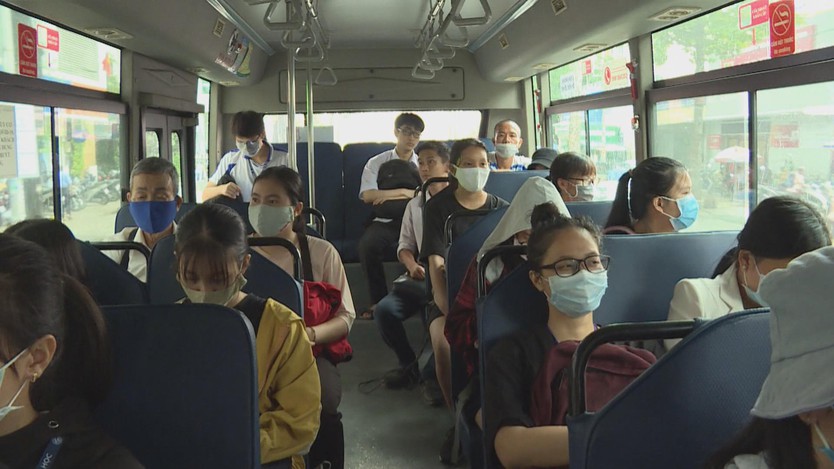 TP. Hồ Chí Minh miễn phí xe buýt và metro số 1 trong ngày bầu cử 15/3 - Ảnh 2.