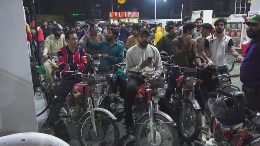 Pakistan áp dụng các biện pháp tiết kiệm năng lượng - Ảnh 3.
