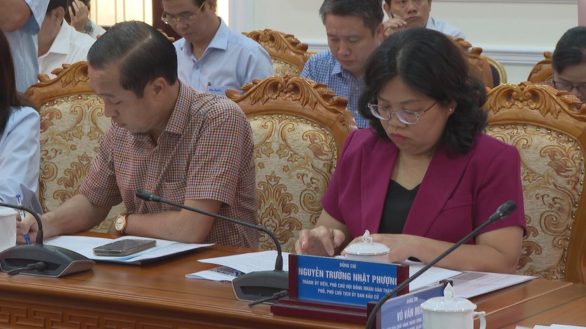 Phiên họp thứ 8 Ủy ban Bầu cử đại biểu Quốc hội khóa XVI và đại biểu HĐND Thành phố- Ảnh 2.