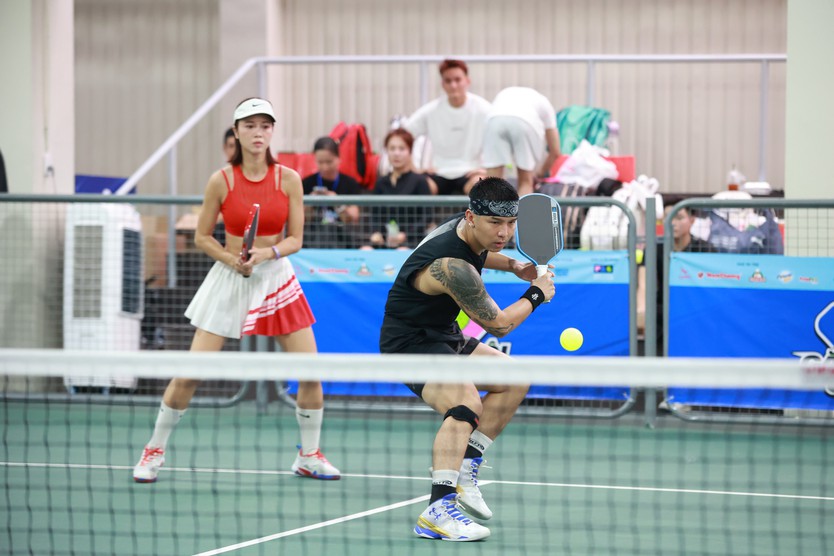 Giải pickleball "Cặp đôi Cup" mùa 2: Gần 60 nghệ sĩ, VĐV, doanh nhân tranh tài  - Ảnh 3.