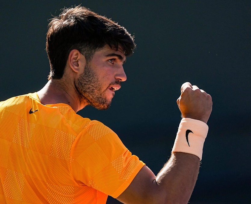 Carlos Alcaraz và Cameron Norrie vào tứ kết Indian Wells - Ảnh 1.