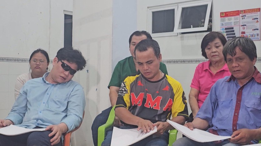 Để quyền bầu cử không bỏ lại ai phía sau: Tài liệu chữ nổi cho cử tri khiếm thị - Ảnh 2.
