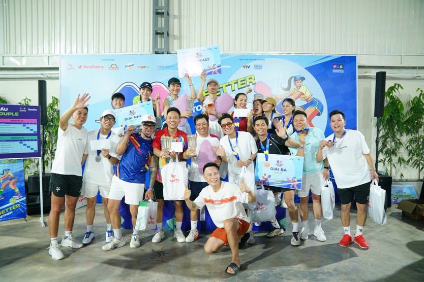 Giải pickleball "Cặp đôi Cup" mùa 2: Gần 60 nghệ sĩ, VĐV, doanh nhân tranh tài  - Ảnh 4.