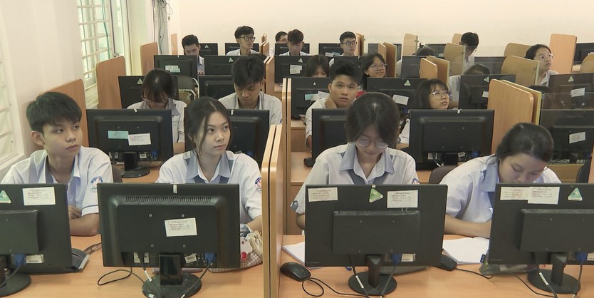 TP. Hồ Chí Minh lấy ý kiến dự thảo kế hoạch tuyển sinh đầu cấp - Ảnh 4.