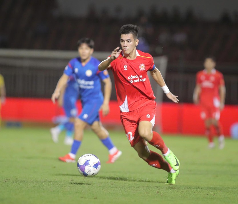 Vòng 16 V-League: Công an TP. Hồ Chí Minh "bỏ túi" thêm ba điểm - Ảnh 1.