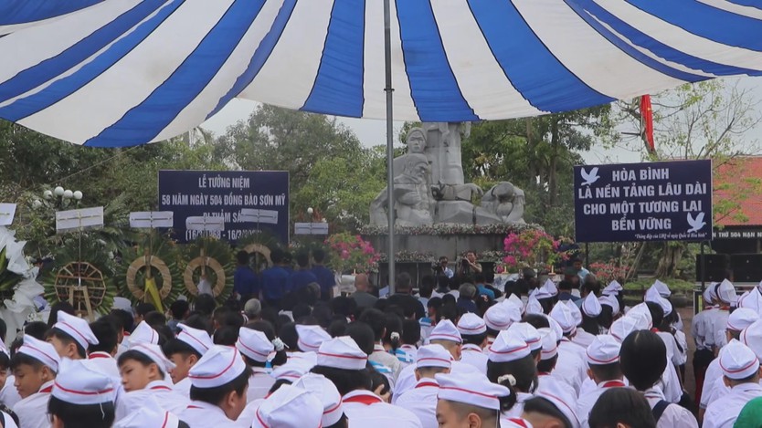 Quảng Ngãi tưởng niệm 58 năm vụ thảm sát Sơn Mỹ - Ảnh 1.