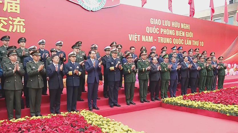 Giao lưu Quốc phòng Việt Nam – Trung Quốc lần thứ 10: Thắt chặt hữu nghị biên giới - Ảnh 1.