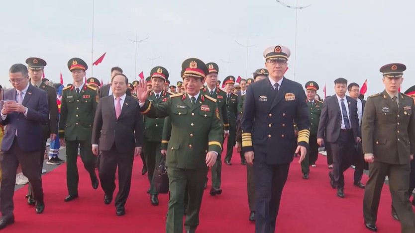 Giao lưu hữu nghị quốc phòng biên giới Việt - Trung lần thứ 10 tại Trung Quốc - Ảnh 1.