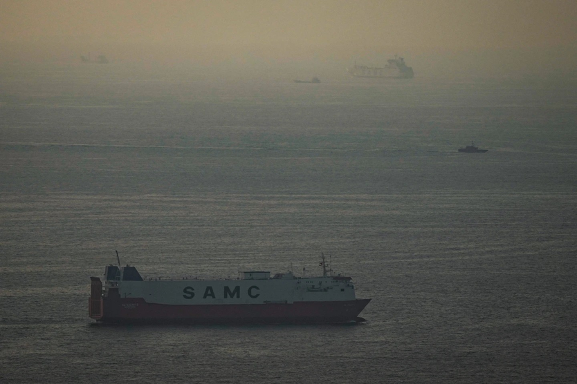 Thêm 2 nước được Iran cho phép chở hàng qua Eo biển Hormuz - Ảnh 2.