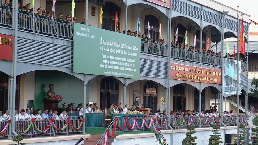 Lực lượng vũ trang TP. Hồ Chí Minh: khí thế quyết tâm trong ngày ra quân huấn luyện 2026 - Ảnh 1.