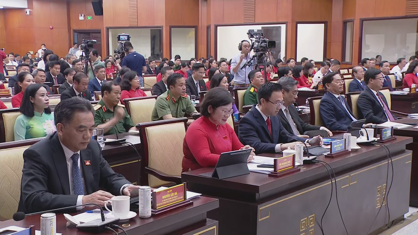 TP. Hồ Chí Minh khai mạc Kỳ họp thứ nhất Hội đồng Nhân dân khóa XI, kiện toàn bộ máy lãnh đạo - Ảnh 8.