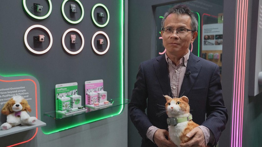 PetPhone - Điện thoại kết nối "sen" và thú cưng - Ảnh 3.