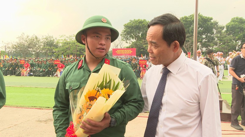 Sôi nổi ngày hội giao nhận quân 2026: Khí thế tuổi trẻ lan toả khắp TP. Hồ Chí Minh- Ảnh 2.