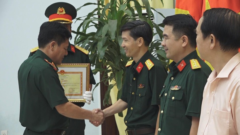 Quân đoàn 34 gặp mặt các cơ quan báo chí đầu Xuân Bính Ngọ 2026 - Ảnh 3.