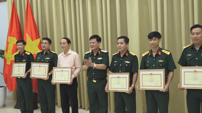Quân đoàn 34 gặp mặt các cơ quan báo chí đầu Xuân Bính Ngọ 2026 - Ảnh 5.