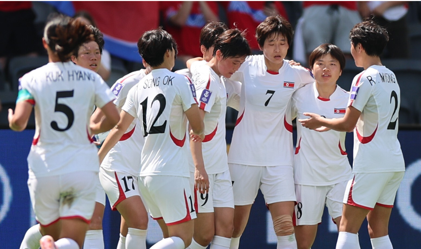 CHDCND Triều Tiên sớm giành vé vào tứ kết giải Vô địch nữ Châu Á 2026 - Ảnh 1.