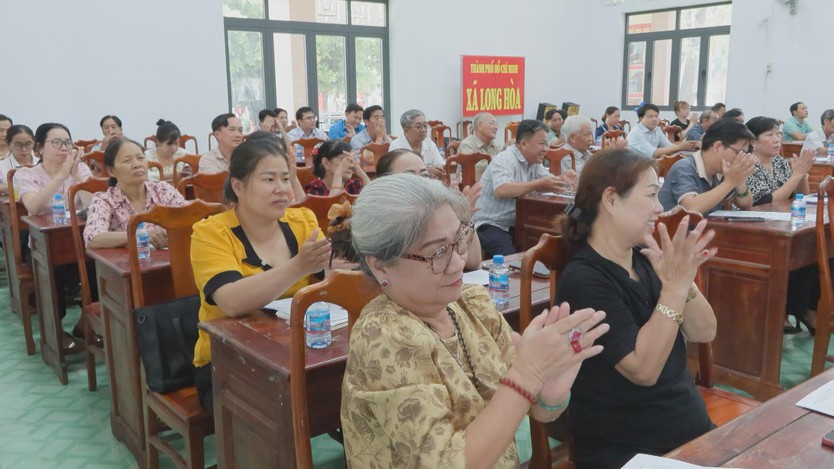 Ứng cử viên đại biểu HĐND TP. Hồ Chí Minh tiếp xúc cử tri tại xã Dầu Tiếng và xã Long Hòa - Ảnh 5.
