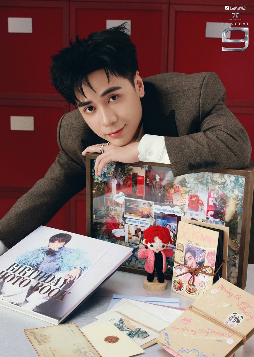 RHYDER, Isaac, Pháp Kiều, Jsol và dàn Anh trai hé lộ loạt kỷ vật từ fan- Ảnh 2.