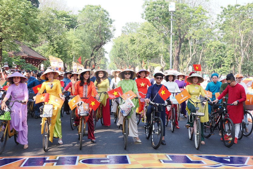 Hình ảnh đẹp chặng 9: Vòng đua TP. Huế- Ảnh 19.