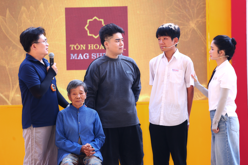 Song Luân, Anh Tú, Đỗ Nhật Hoàng hội ngộ tại "Mái ấm gia đình Việt" - Ảnh 6.