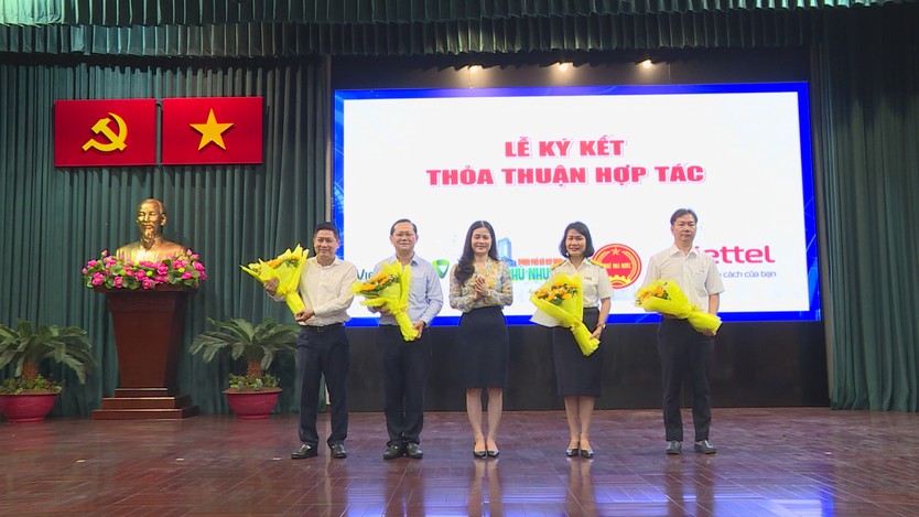 Hỗ trợ liên thông thủ tục đăng ký hộ kinh doanh thuế và chuyển đổi số  - Ảnh 3.