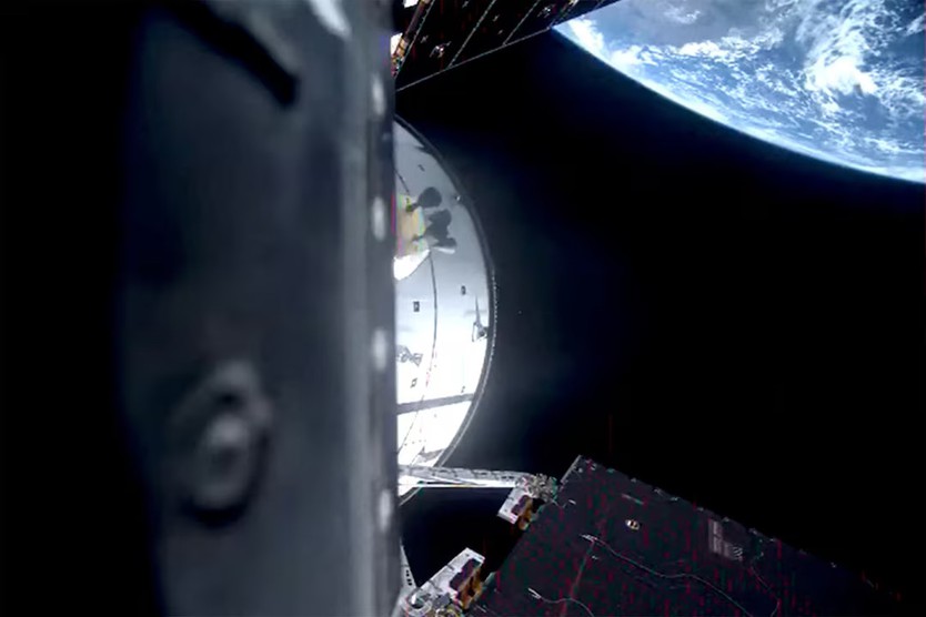 NASA triển khai sứ mệnh đưa người bay quanh Mặt Trăng - Ảnh 2.