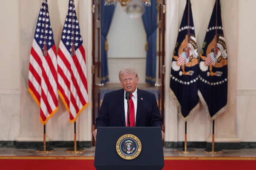 Thuyết minh tiếng Việt toàn bộ bài phát biểu của Tổng thồng Trump về xung đột với Iran, tuyên bố lực lượng Mỹ "thắng áp đảo" - Ảnh 1.