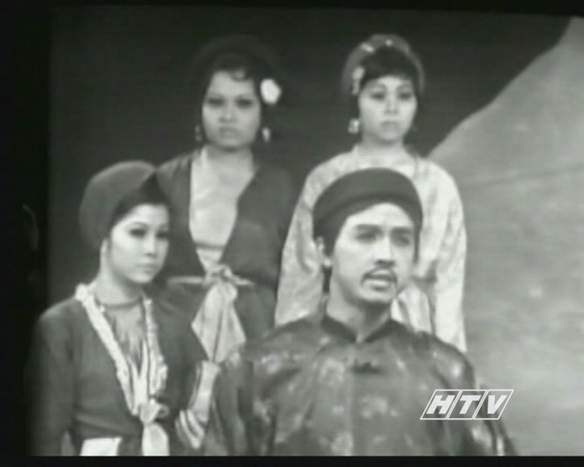 Phía sau ánh hào quang "Tiếng trống Mê Linh" - Ảnh 2.