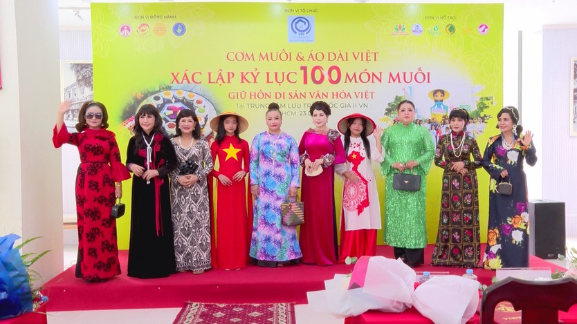 Tôn vinh 100 món muối Việt độc đáo và nét đẹp Áo dài truyền thống - Ảnh 5.