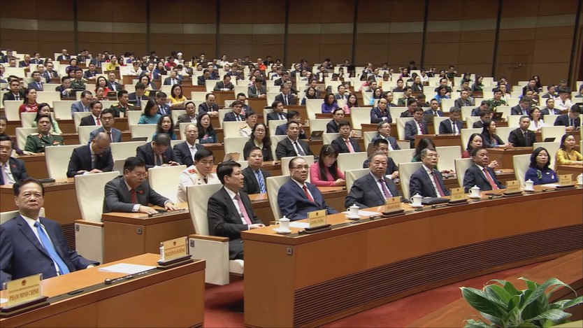 Kỳ họp thứ Nhất, Quốc hội khóa XVI: Dấu ấn đổi mới, hành động quyết liệt ngay từ đầu nhiệm kỳ - Ảnh 2.
