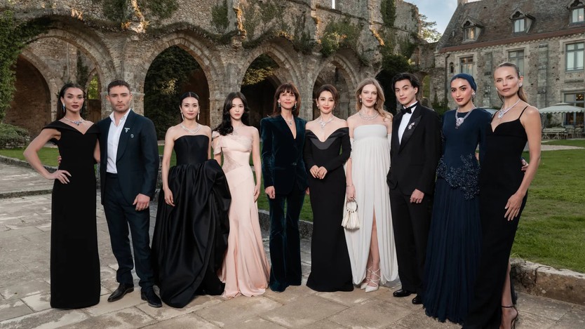 Song Hye Kyo, Lý Băng Băng và Sophie Marceau đọ sắc  tại Pháp - Ảnh 3.