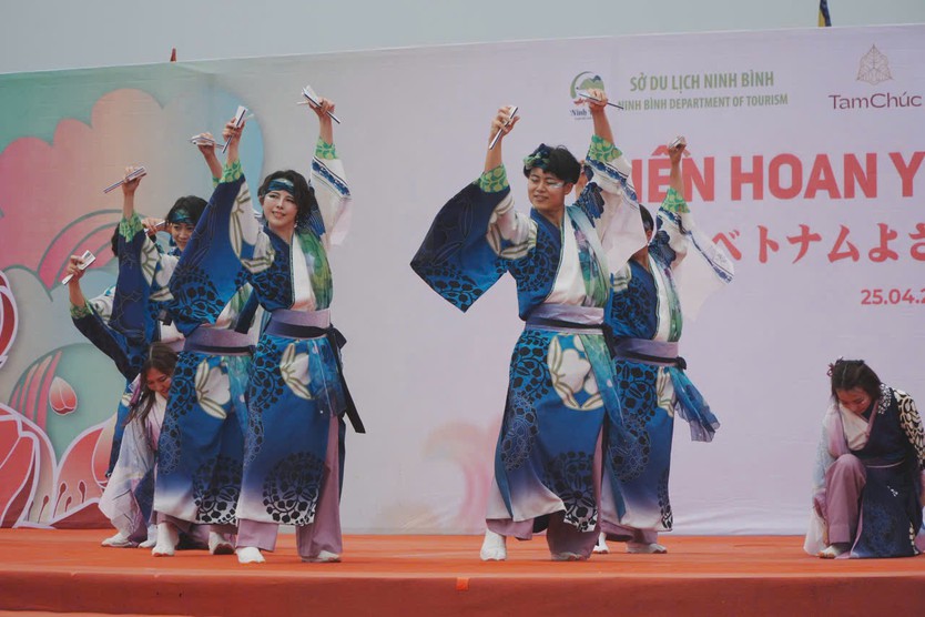Sắc màu Yosakoi rực rỡ tại Tam Chúc: Khúc giao hưởng văn hóa Việt - Nhật- Ảnh 2.