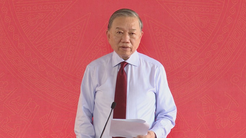 Lãnh đạo Đảng, nhà nước thăm, động viên công nhân lao động TP. Hồ Chí Minh - Ảnh 3.