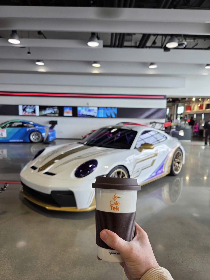 Phỏng vấn độc quyền: Lần đầu tiên Riot Games bắt tay Porsche đưa siêu xe vào Liên Minh Huyền Thoại: Tốc Chiến - Ảnh 3.