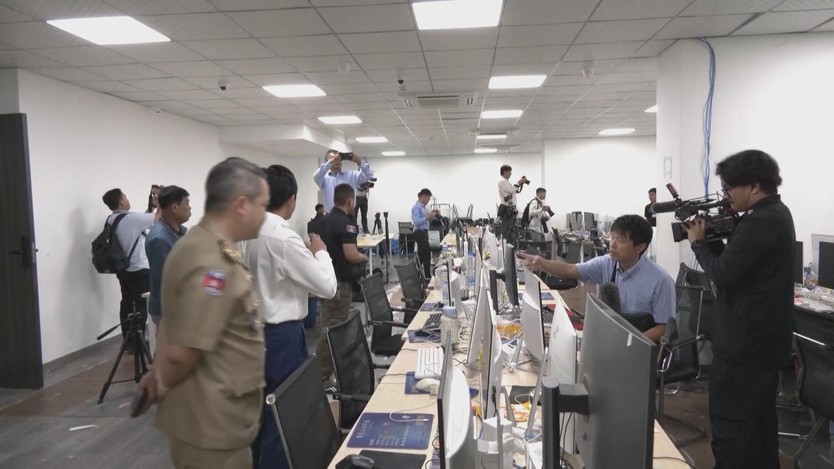 Campuchia “ra đòn thép”: Lừa đảo trực tuyến có thể lĩnh 10 năm tù, phạt tới 250.000 USD - Ảnh 1.