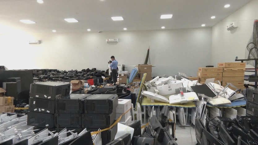 Campuchia “ra đòn thép”: Lừa đảo trực tuyến có thể lĩnh 10 năm tù, phạt tới 250.000 USD - Ảnh 2.