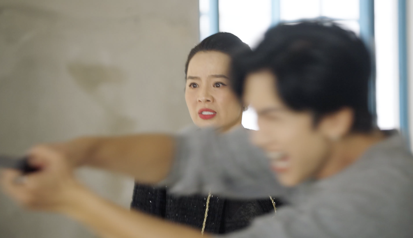 Trò đùa huyết thống: Ván cờ tinh vi hay sự cứu rỗi? - Ảnh 8.