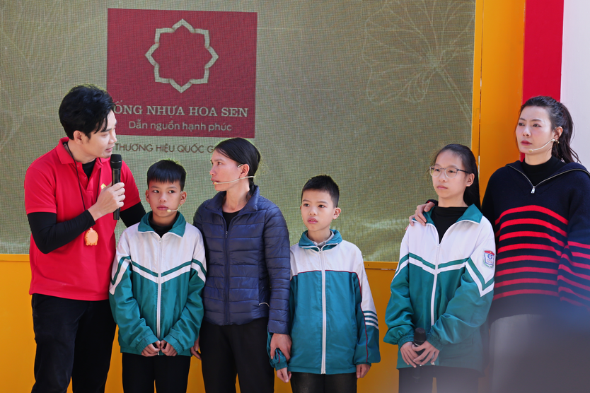 Mái ấm gia đình Việt: Chị em Minh Dương sớm tự lập vì mất cha, mẹ bệnh nặng - Ảnh 9.