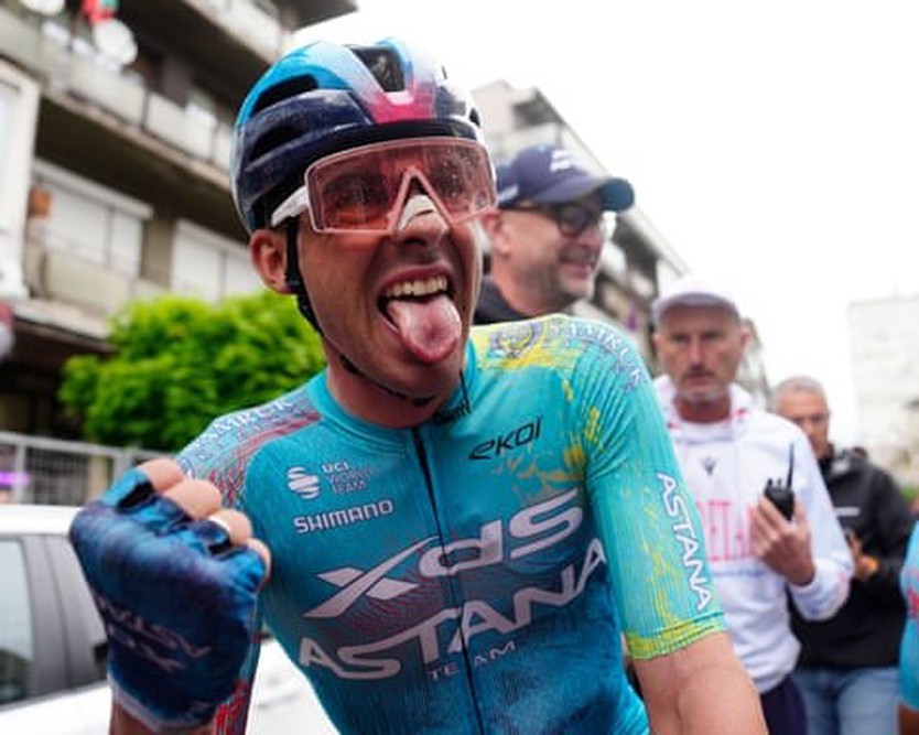 Guillermo Silva thắng chặng 2 và xé Áo Hồng tại Giro d'Italia 2026- Ảnh 1.